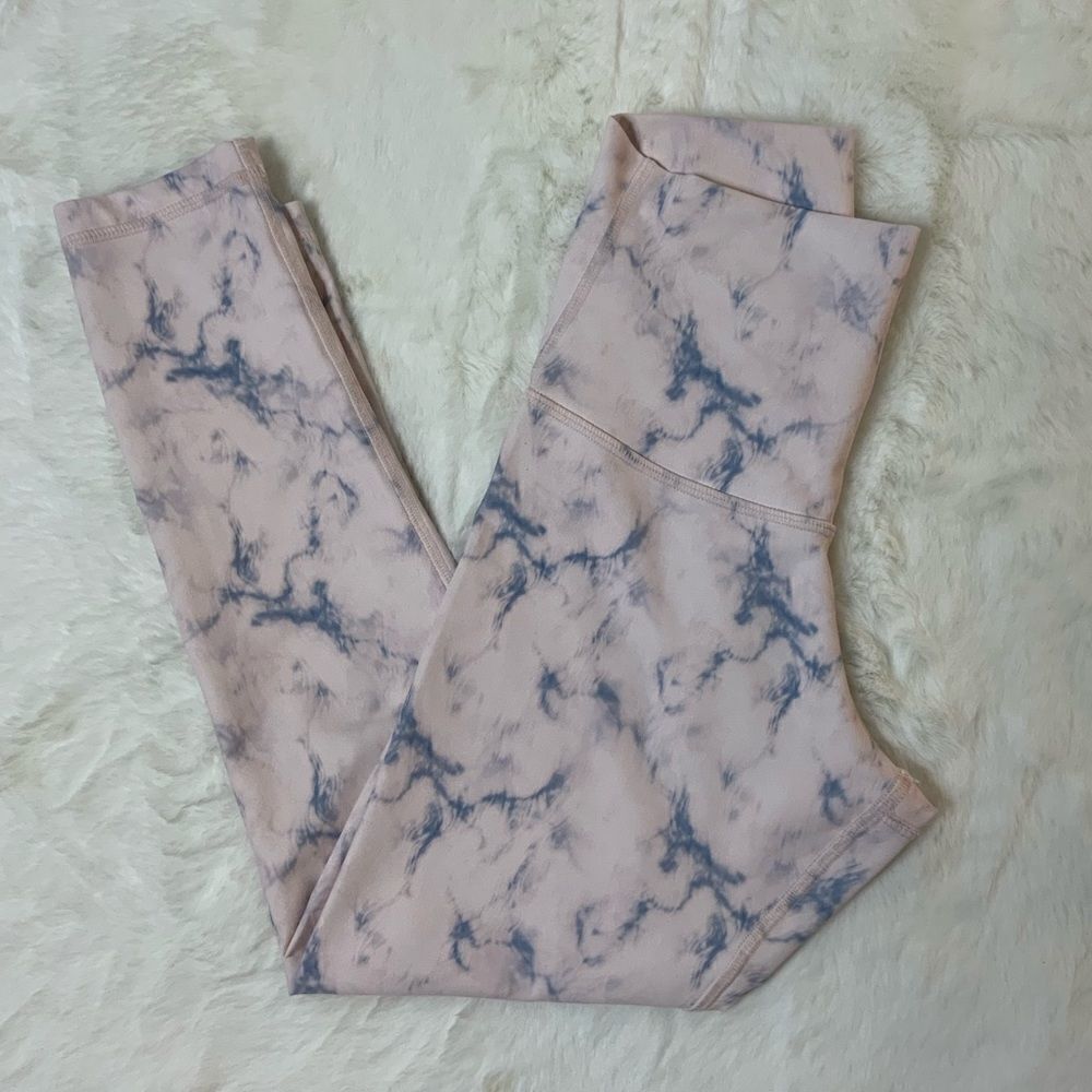 Women’s DYI marbled leggings